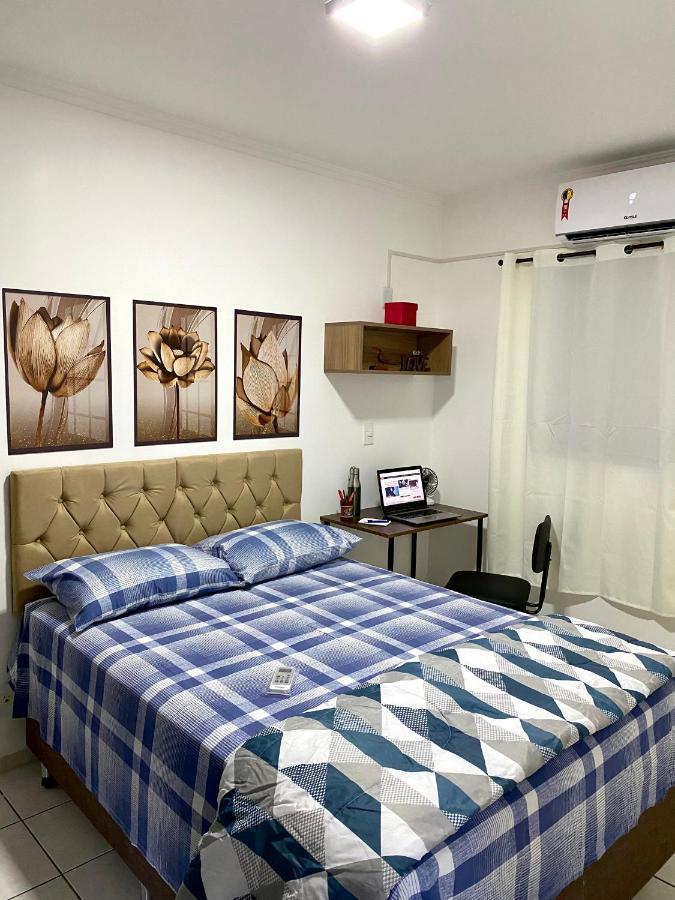 Apto No Centro Perto Do Shopping Com 2 Quartos De Casal Arcond Wifi Fibra Homeoffice E Garagem Em Dourados Extérieur photo